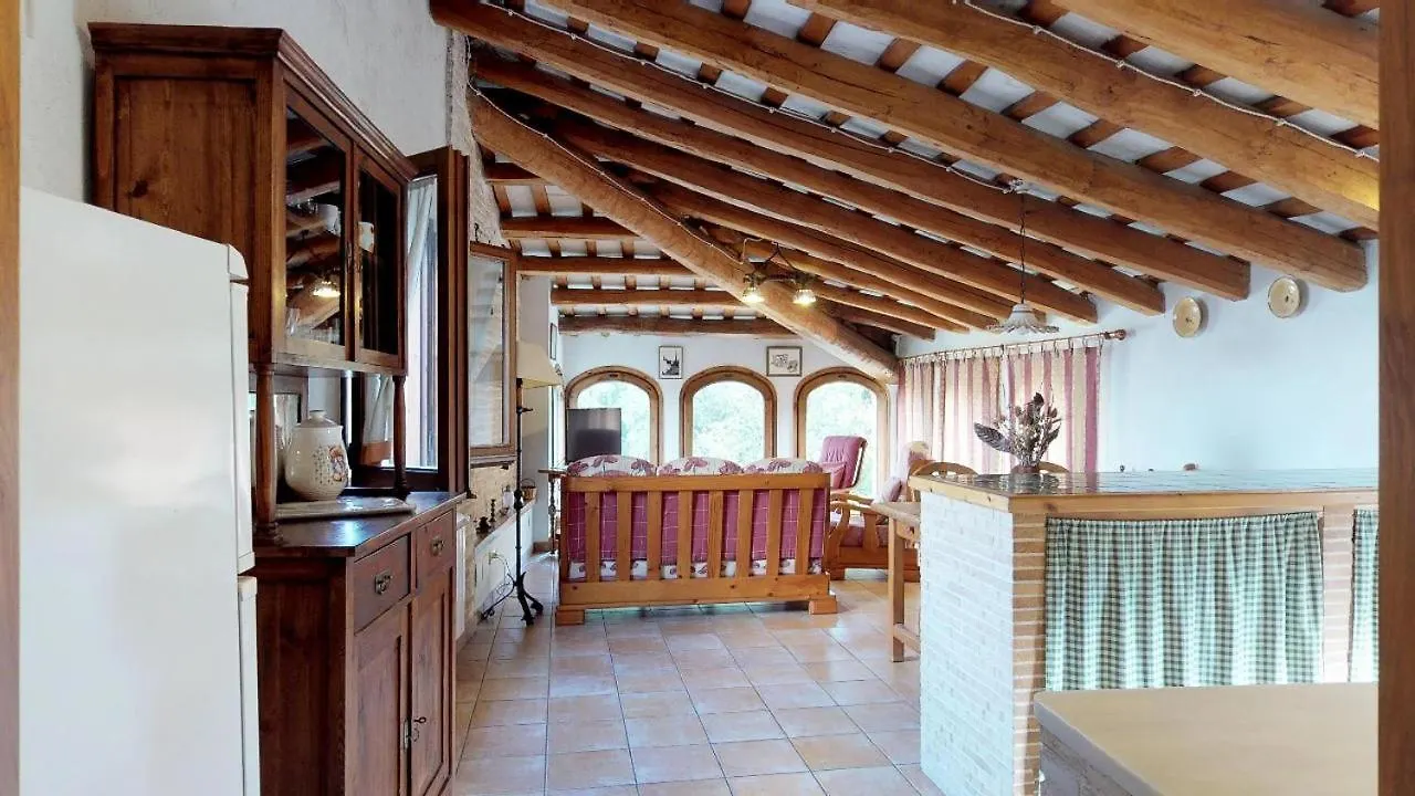 Agroturisme Can Burgues Santa Eulàlia de Ronçana 0*,
